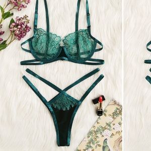 Shein emerald green lingerie set